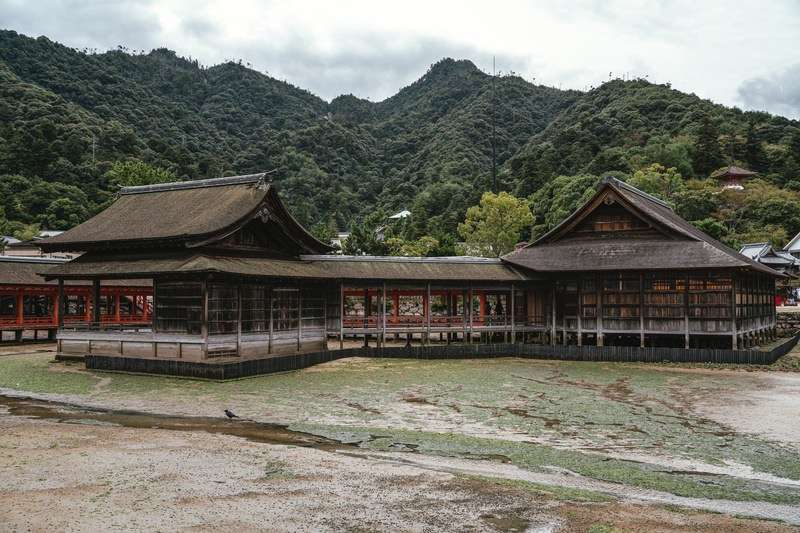 厳島神社