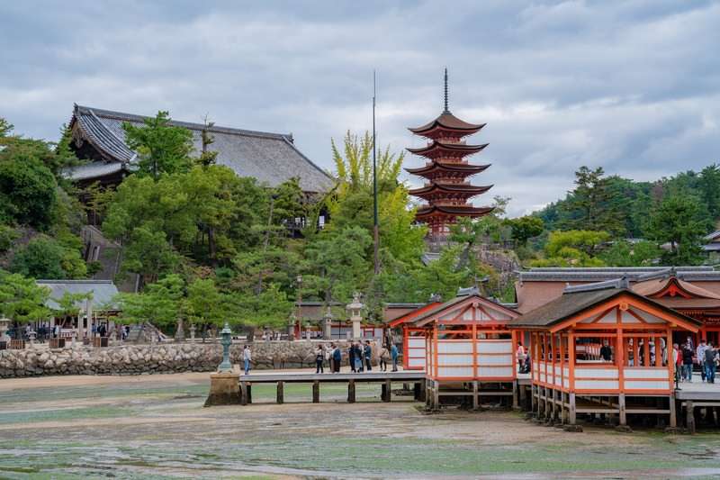 厳島神社