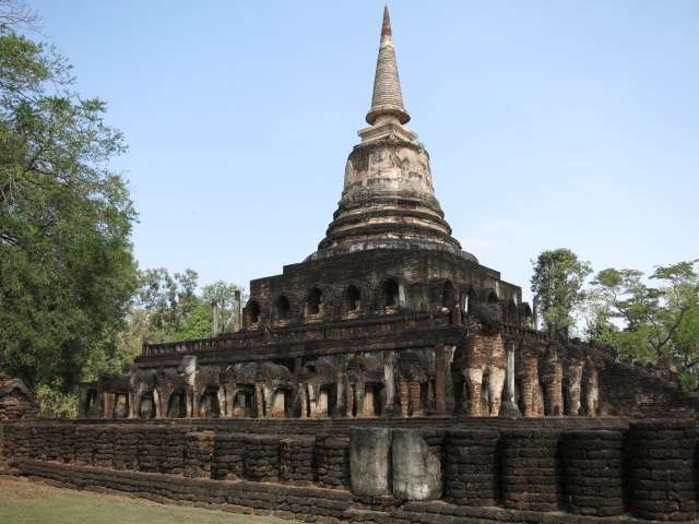 タイ　シーサッチャナーライ歴史公園